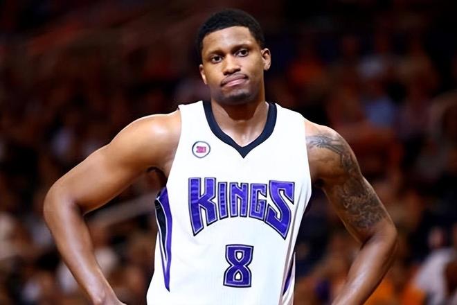 中的强劲竞 中的强劲竞