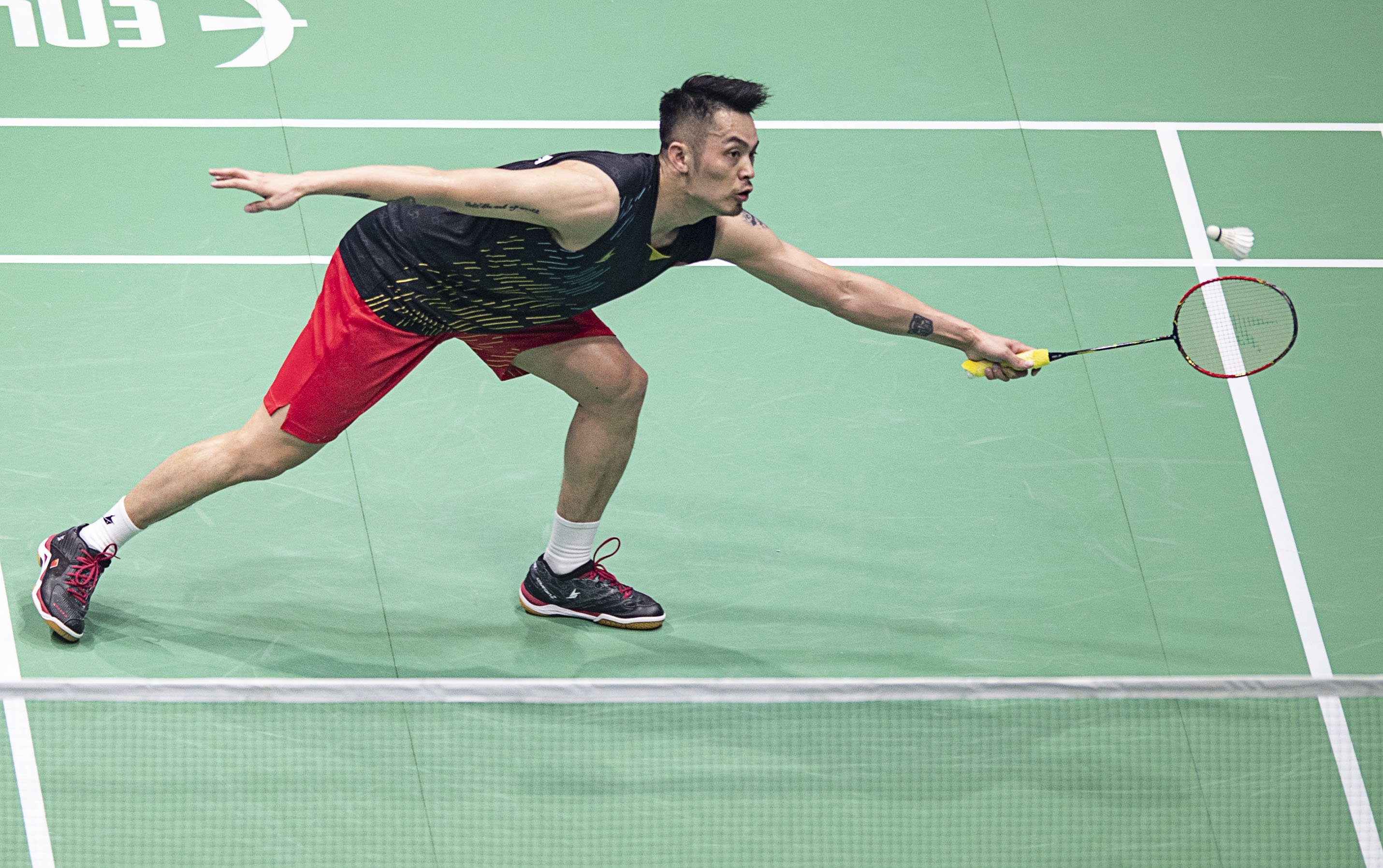 小明始终保 小明始终保