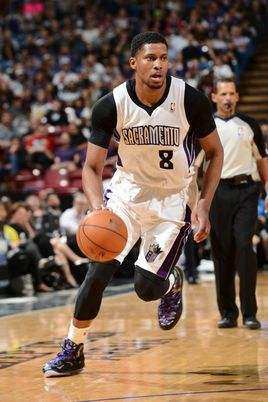 被推向更接 被推向更接