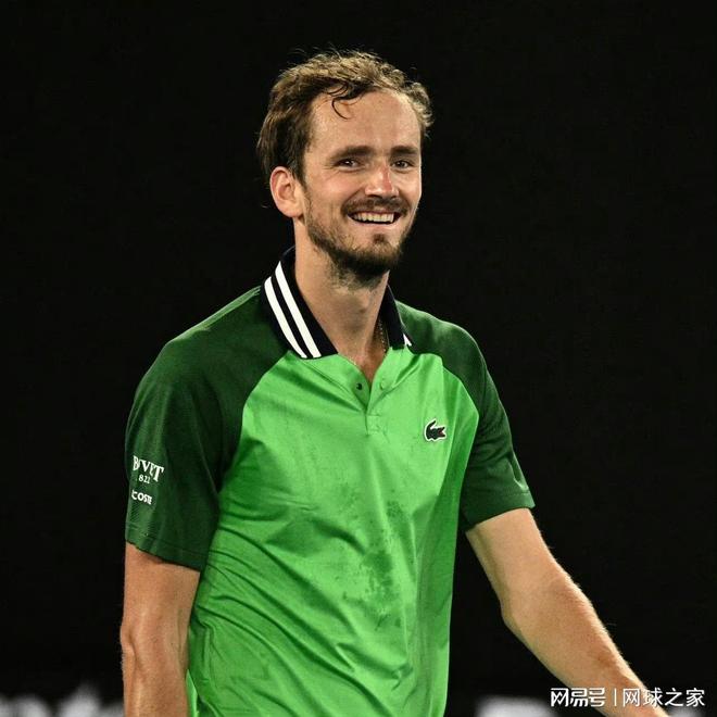 直备受瞩目 直备受瞩目